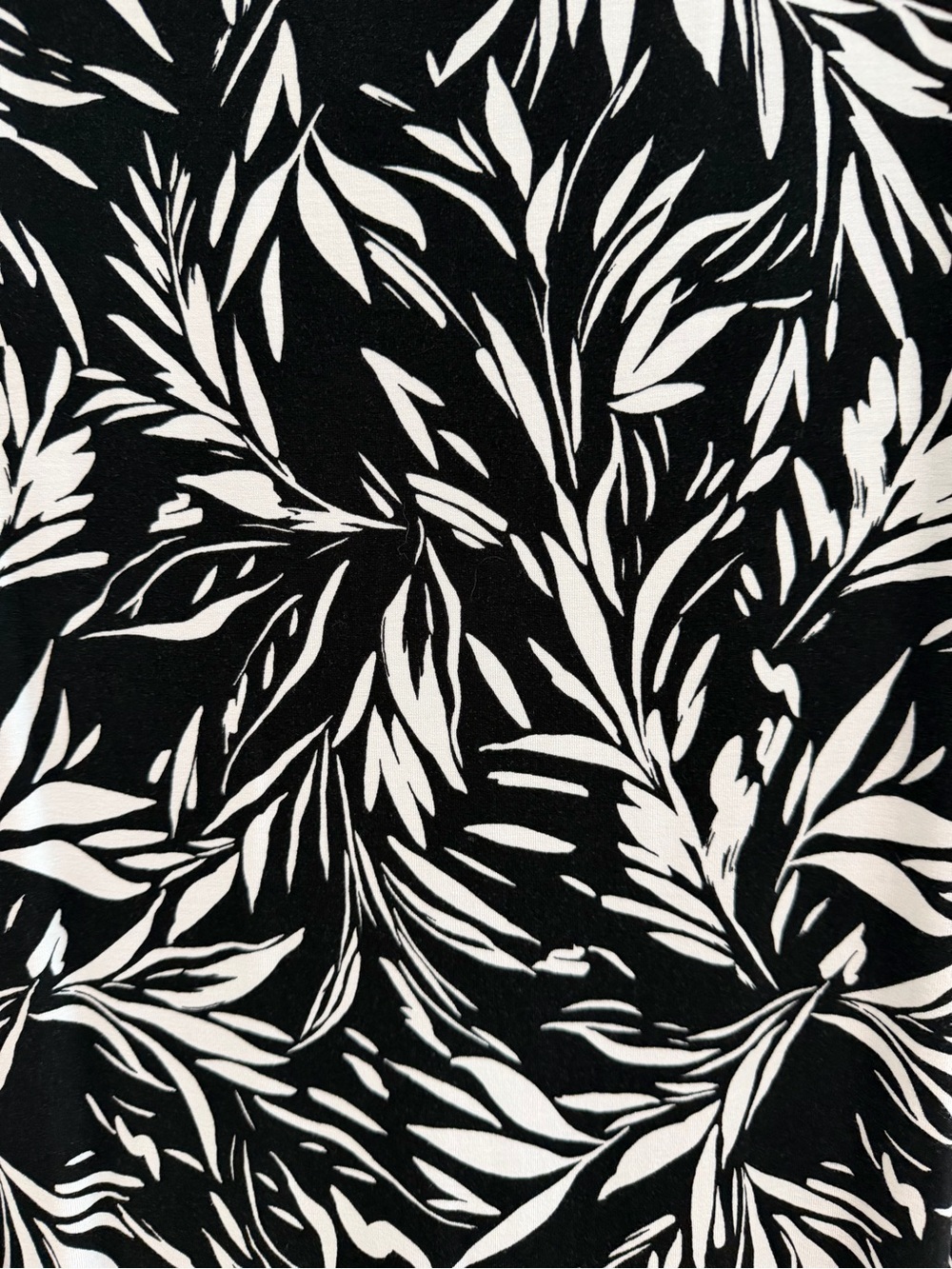 Chico's Black White Leaf Floral Sleeveless Stretch Maxi Sun Dress Size 2 (12/14) - Picture 9 of 12